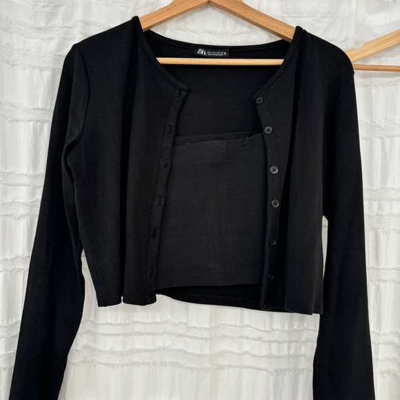 BLACK MATCHING CARDIGAN AND TANK TOP CO-ORD SET - Picture 7 of 7